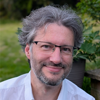 Igor Larrosa